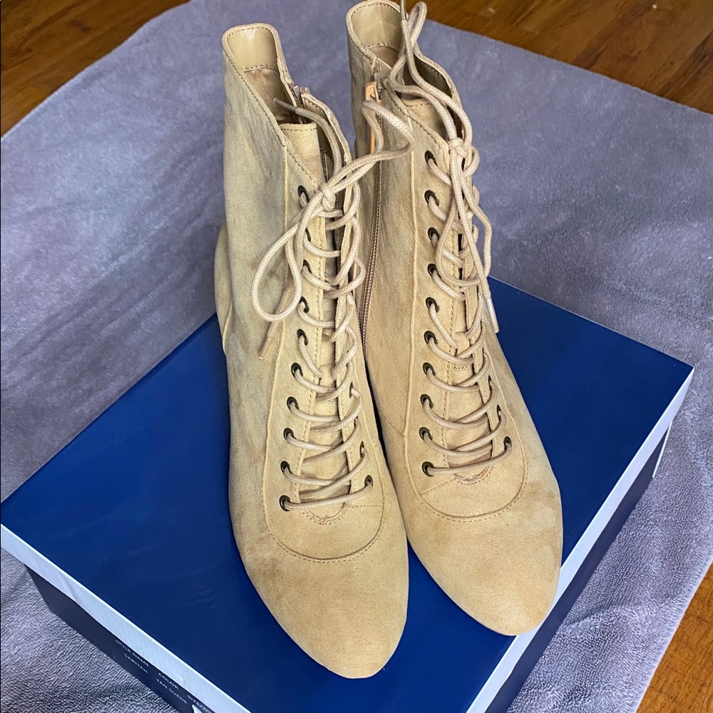Tan suede Lace-Up Ankle Boots